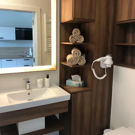 Apartament Z Basenem W Bel Mare, Blisko Morza,